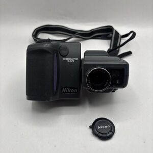 Nikon COOLPIX 995 3.2MP Digital Camera -‎ Black Tested and Working Camera Only